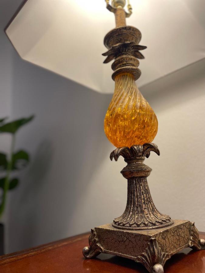 Flora House DEN Екстериор снимка