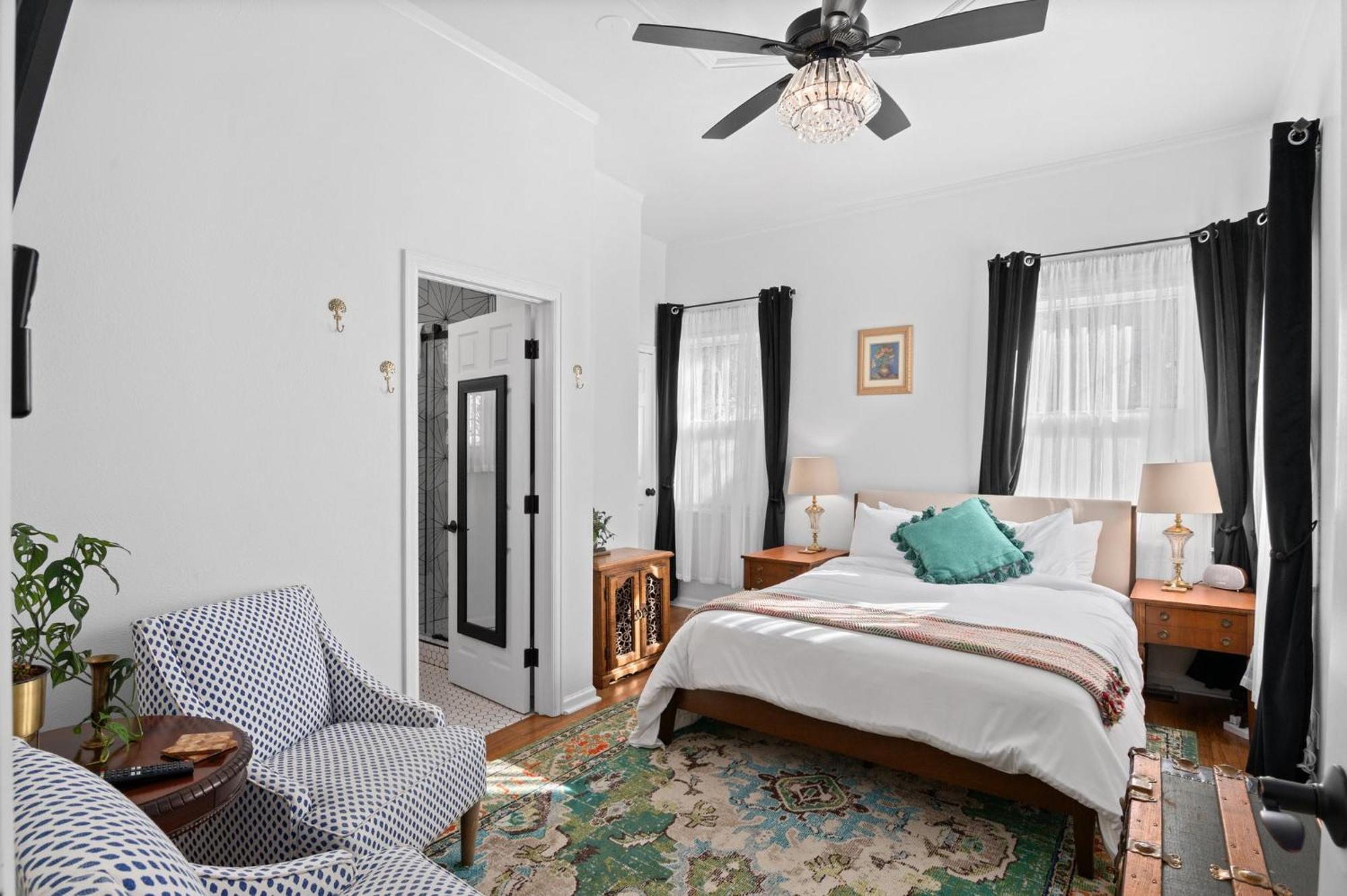 Flora House DEN Екстериор снимка
